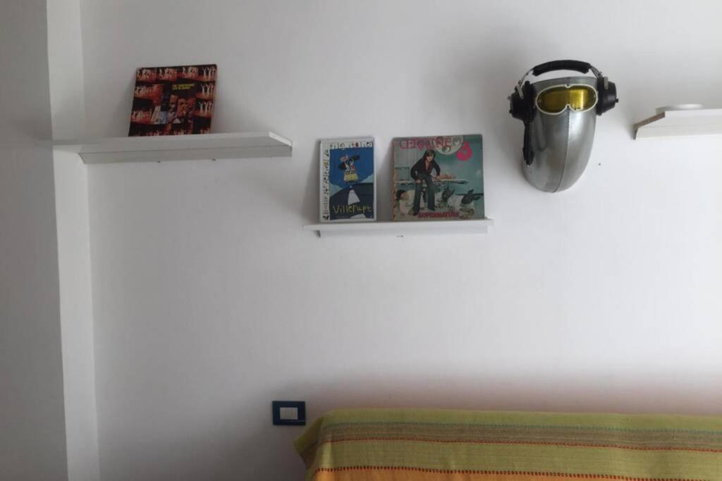 Grand F2 60Mq Centre Antibes, Proche Plages, Commerces, 2 Balcons, Parking, Train, Bus, Deco Vintage, Pet Friendly, Ideal Famille Ou 1-2 Couples エクステリア 写真