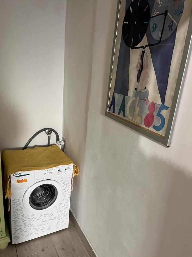 Grand F2 60Mq Centre Antibes, Proche Plages, Commerces, 2 Balcons, Parking, Train, Bus, Deco Vintage, Pet Friendly, Ideal Famille Ou 1-2 Couples エクステリア 写真